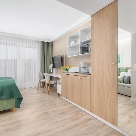 Bel Mare Leaf With Balcony By Renters *