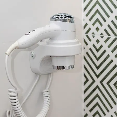 Bel Mare Leaf With Balcony By Renters *